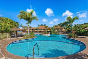 Pool - SUMMER SALE! Charming studio just steps from the beach - MKV 155 (Lahaina)