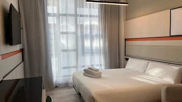 Ropa de cama de alta calidad, edredón, escritorio y cortinas blackout
