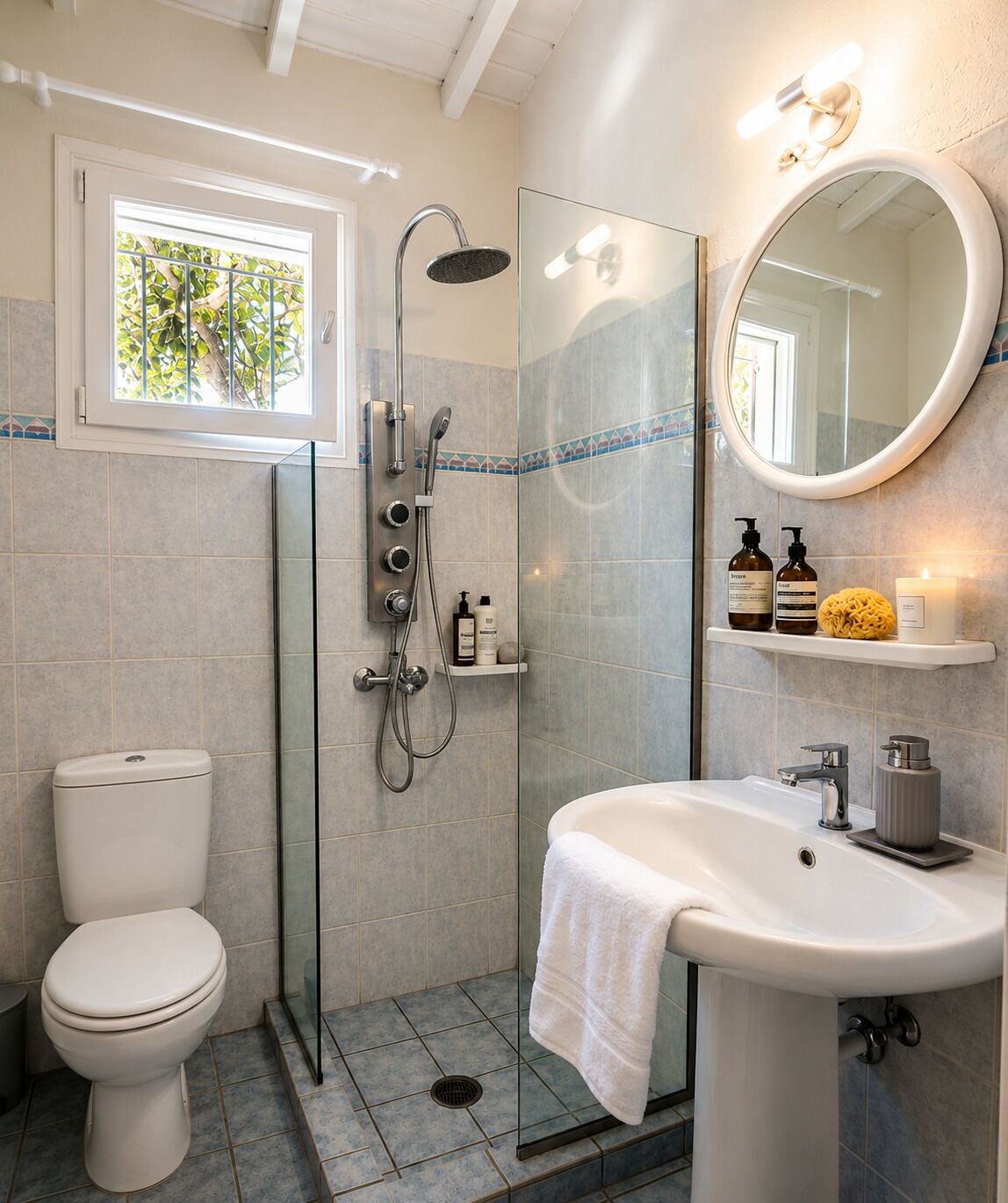 Shower, free toiletries, hair dryer, towels