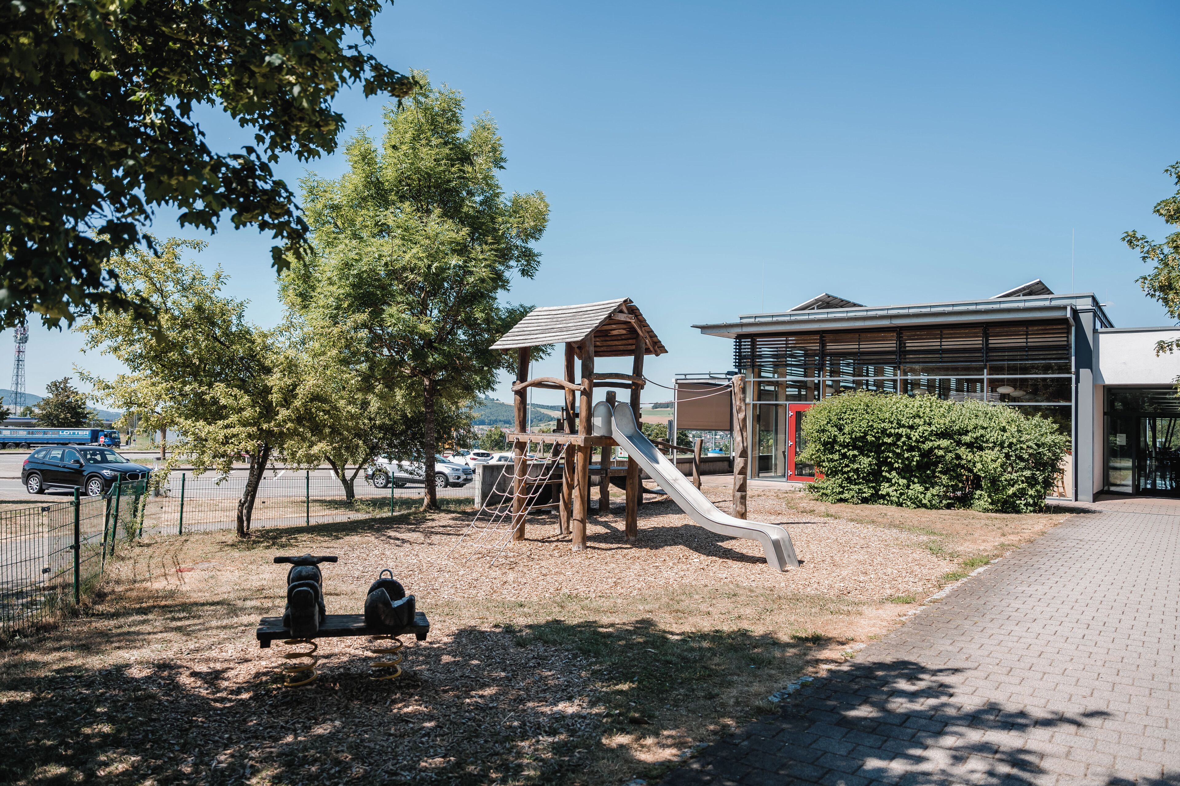 Außen-Kinderspielplatz