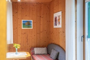Uklassifisert bilde, 2 av 37, knapp