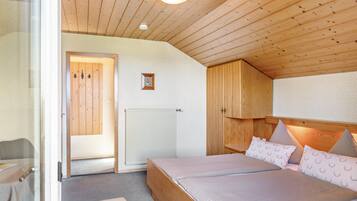 2 Schlafzimmer, Bügeleisen/Bügelbrett, WLAN, Bettwäsche