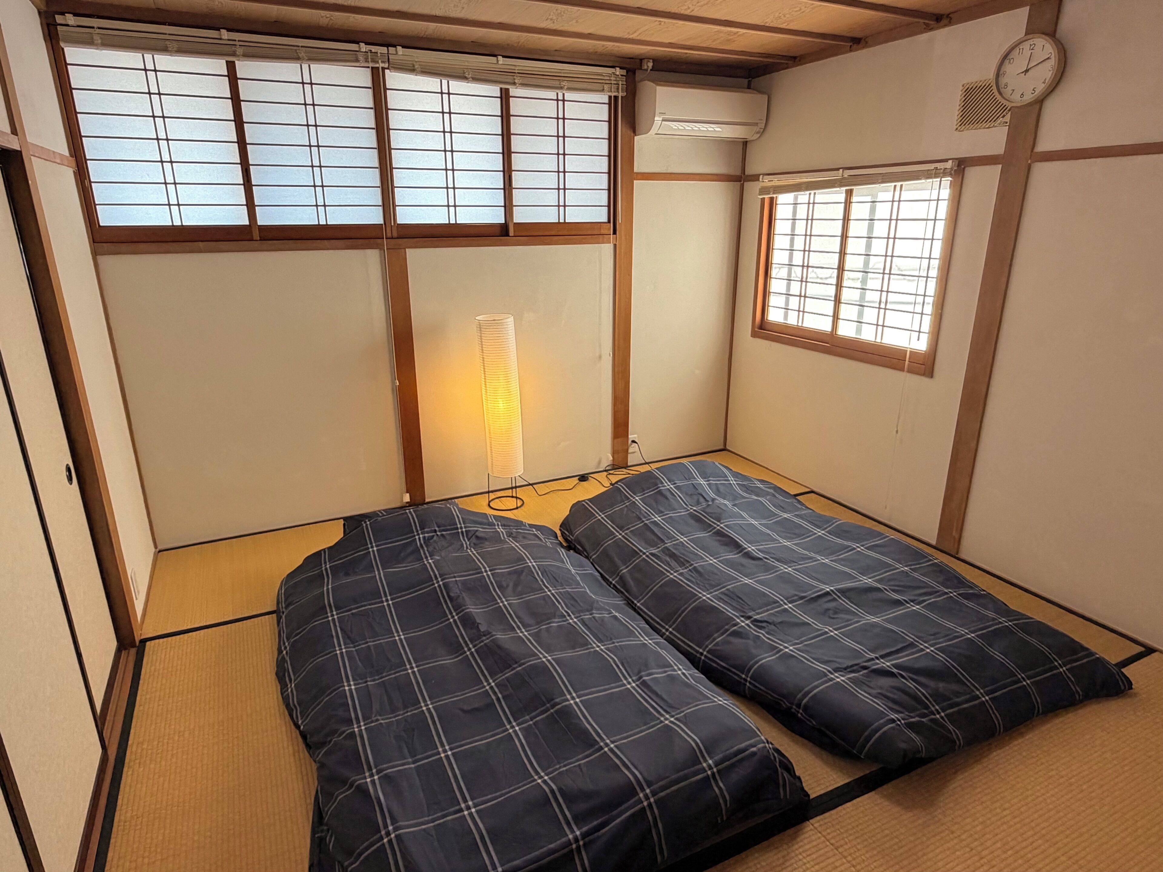 5 bedrooms