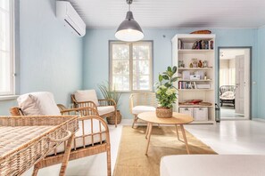 TV, fireplace, stereo - Stay North - Porkkala (Kirkkonummi)