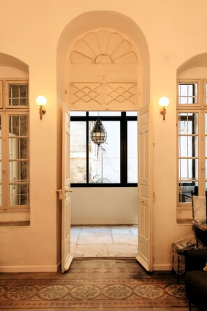 Interior - Historic 4 BR Gem - Next Mamilla and Old City (Jerusalem)