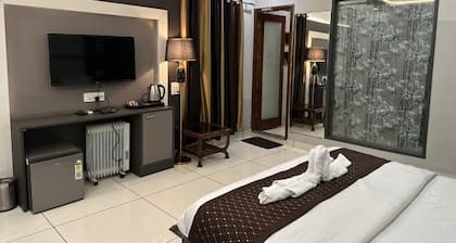 Mithilesh Hotel