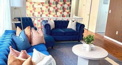 TH Luxe Home, Sleeps 9, Your vacation home. 50 mint from NYC, attractions & more