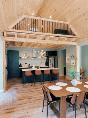 Dining - Secluded & Luxury Cabin w Hot Tub + Sauna + Expansive Deck Surrounded by Nature (Laurelville)