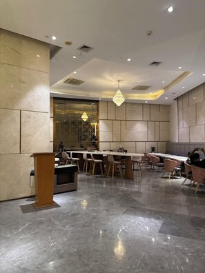 Dining - The Spiral Nest - Supernova Spira -The Luxury Studio Apartment (Noida)