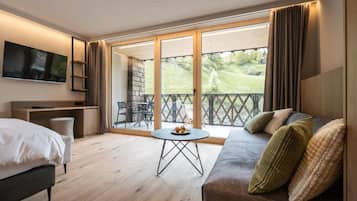Familienstudio, Hügelblick | Wohnbereich