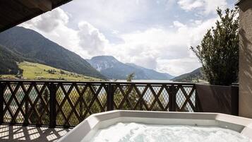 Deluxe-Zimmer, Seeblick | Außen-Whirlpool
