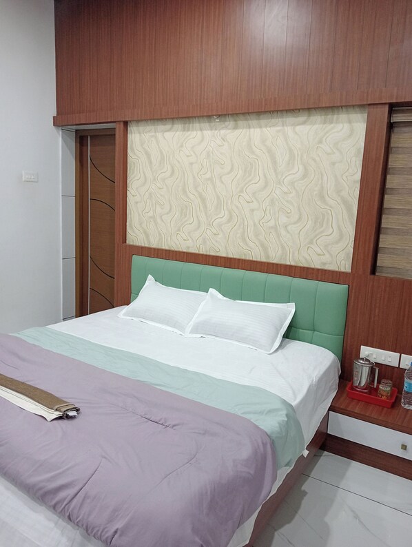 2 Schlafzimmer, Bügeleisen/Bügelbrett, kostenloses WLAN, Bettwäsche