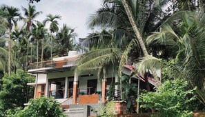 Exterior - Izzath Homestay at Kottakkal (Kottakkal)