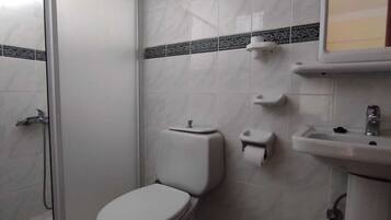 Condo, 3 habitaciones, balcón, vista a la montaña | Baño