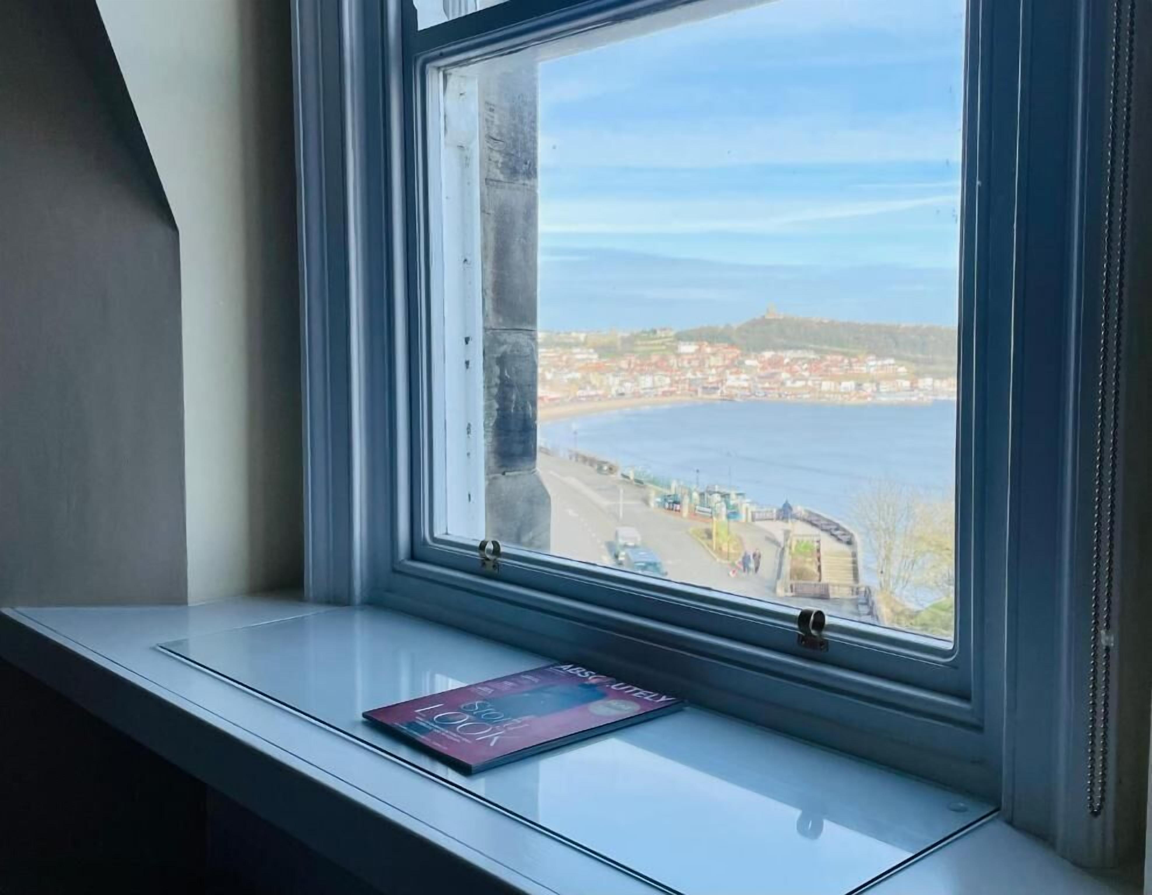 Signature Double or Twin Room, Sea View | Interior