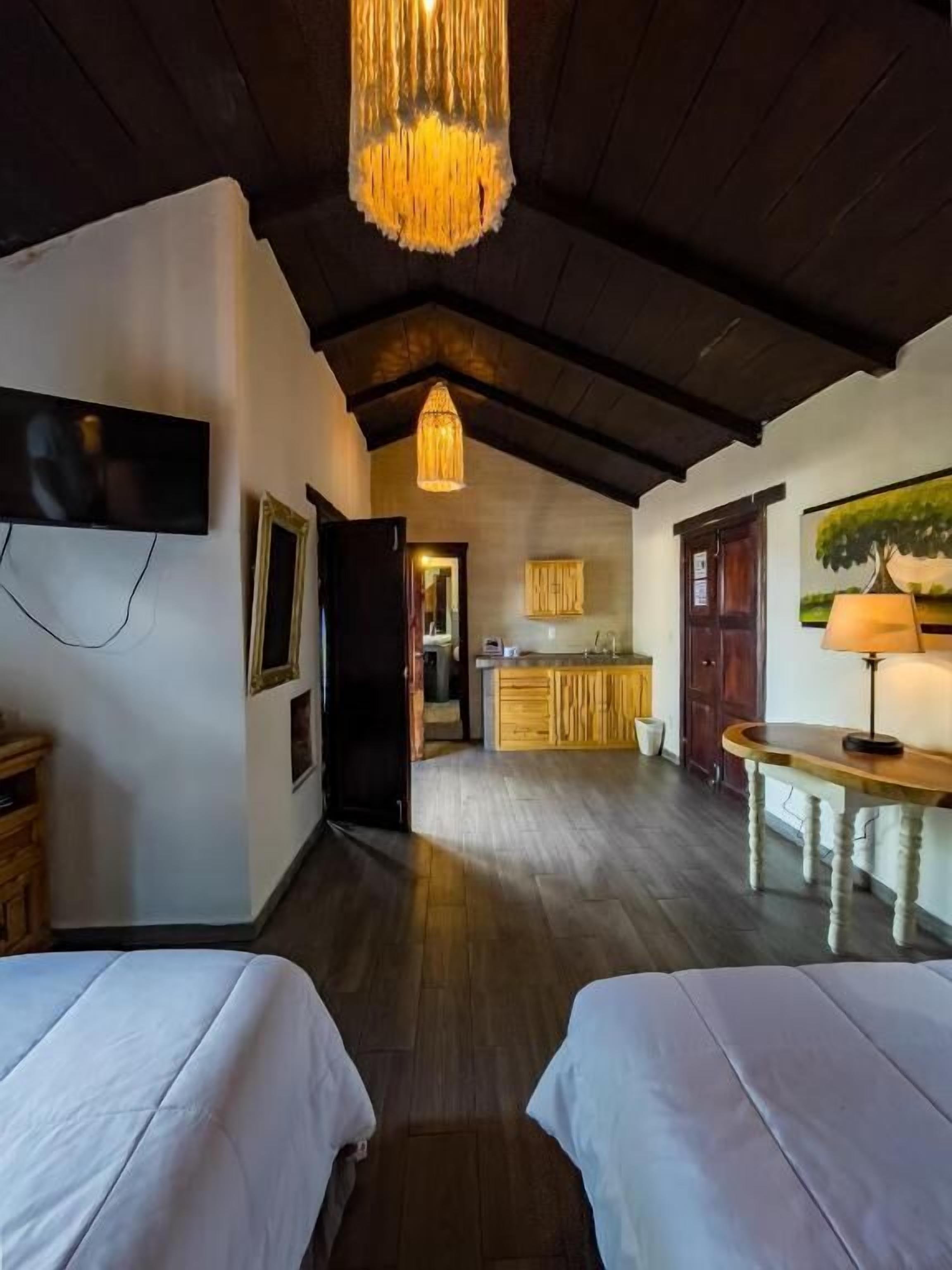 Suite Standard, vue ville, dans la tour | Wi-Fi gratuit