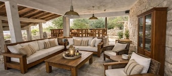 Private Kornati House with Full Comfort. Full Privacy, Pet-Friendly !