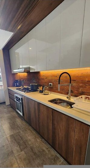 House | 4 bedrooms, Internet - w Spacious 4BR Duplex w Pool in Punta Hermosa (Punta Hermosa)