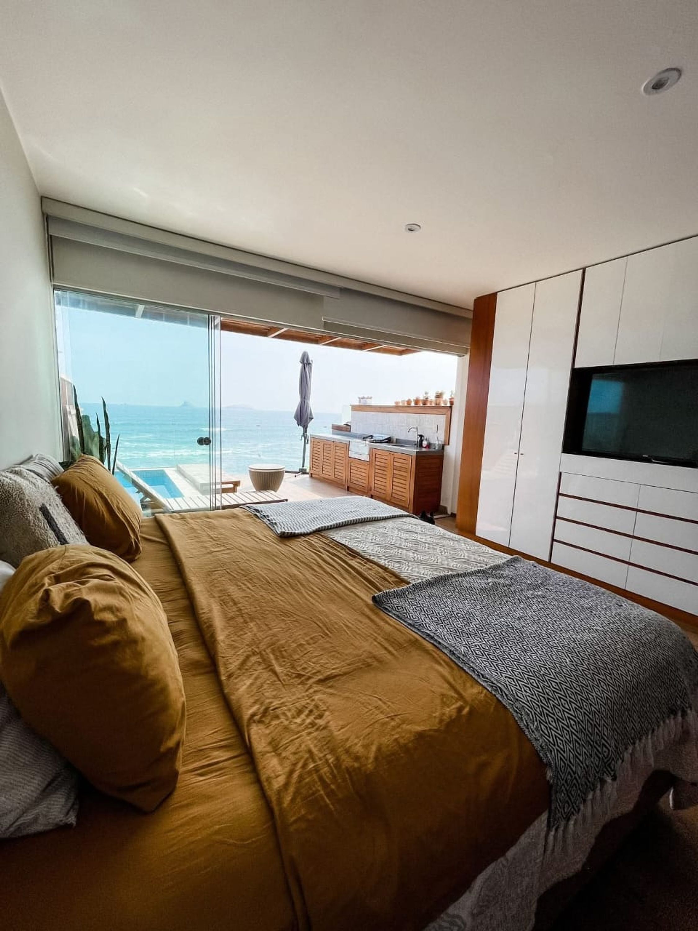 2 habitaciones y acceso a internet 