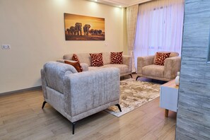 Living area - Tulivu By Edmor Suites (Kangundo)