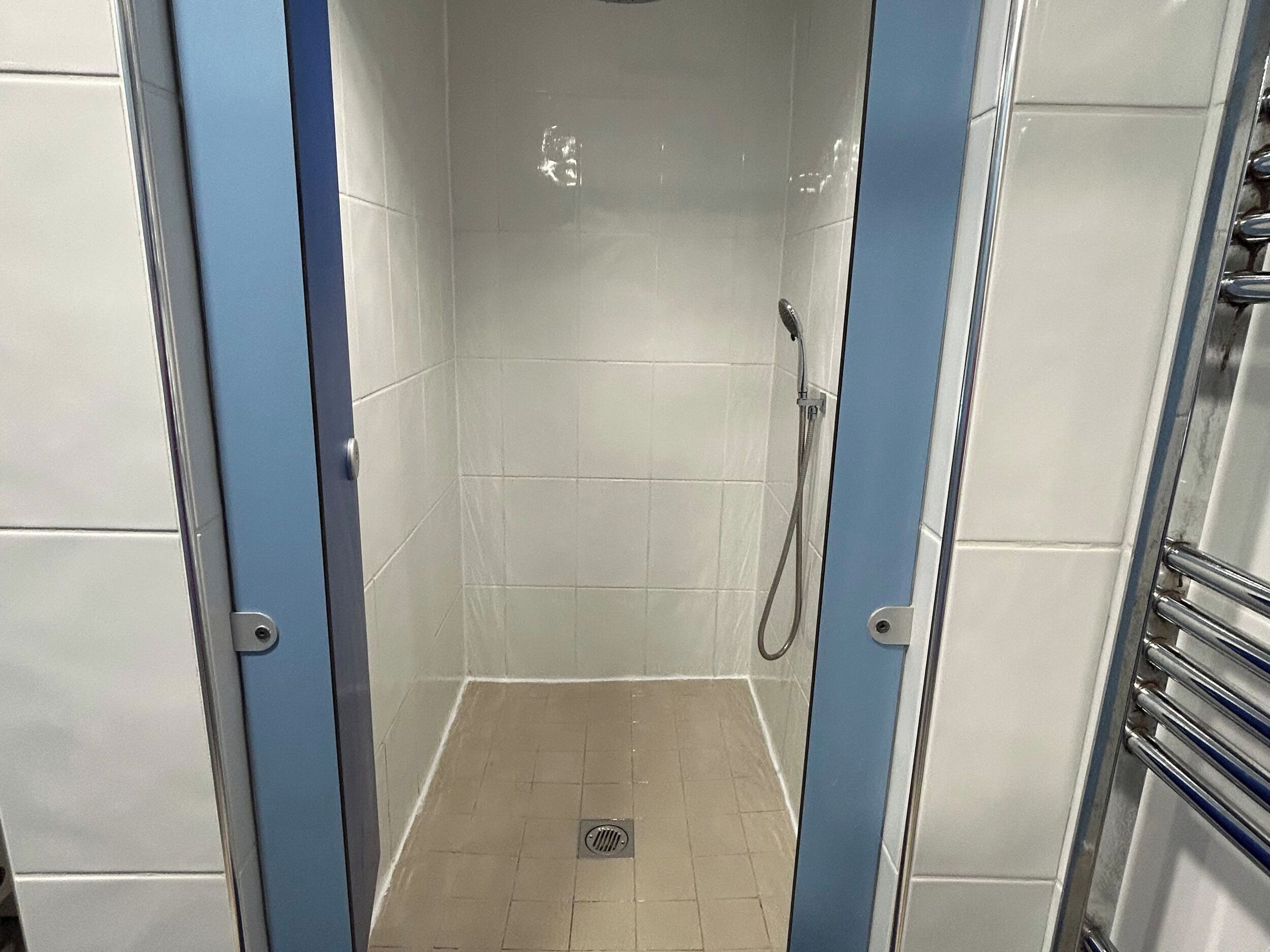 Cottage | Kamar mandi | Shower