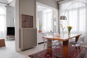 Dining - Exceptional apartment with stunning sea views in the heart of Thessaloniki (Thessaloniki)