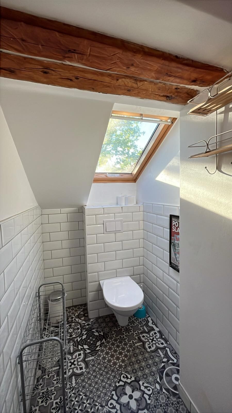 Apartamento Confort | Baño | Ducha, cabezal de ducha tipo lluvia y toallas