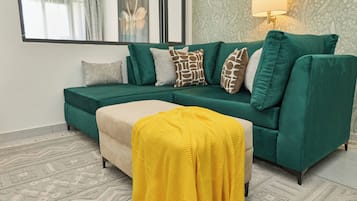 Apartment, City View | Living area