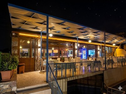 Evita Hotel