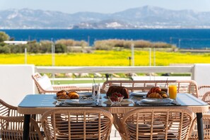 House - Sweet View (Paros)