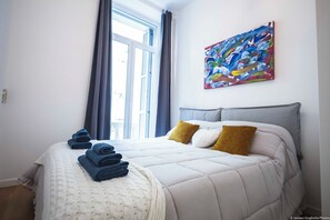 Iron/ironing board, free WiFi - Toffee Mombello - Seven Suites Sanremo (Sanremo)