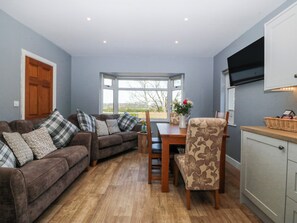 Living area - Tirionfa (Talsarnau)