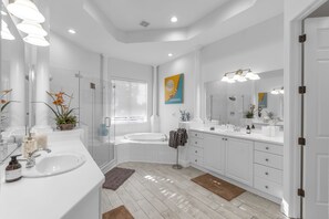 Bathroom - Luxury Entire Villa 4 Bedrooms 4 Bath Steps From IMG Academy. (Bradenton)