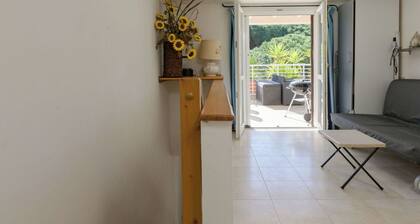 Joli appartement pour 6 personnes avec climatisation, WIFI, TV, terrasse et vue panoramique