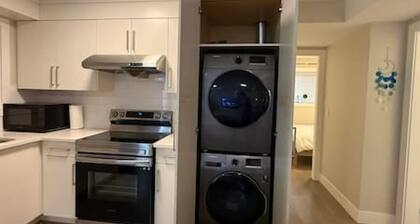 Cozy & Private 2BR Guest Suite