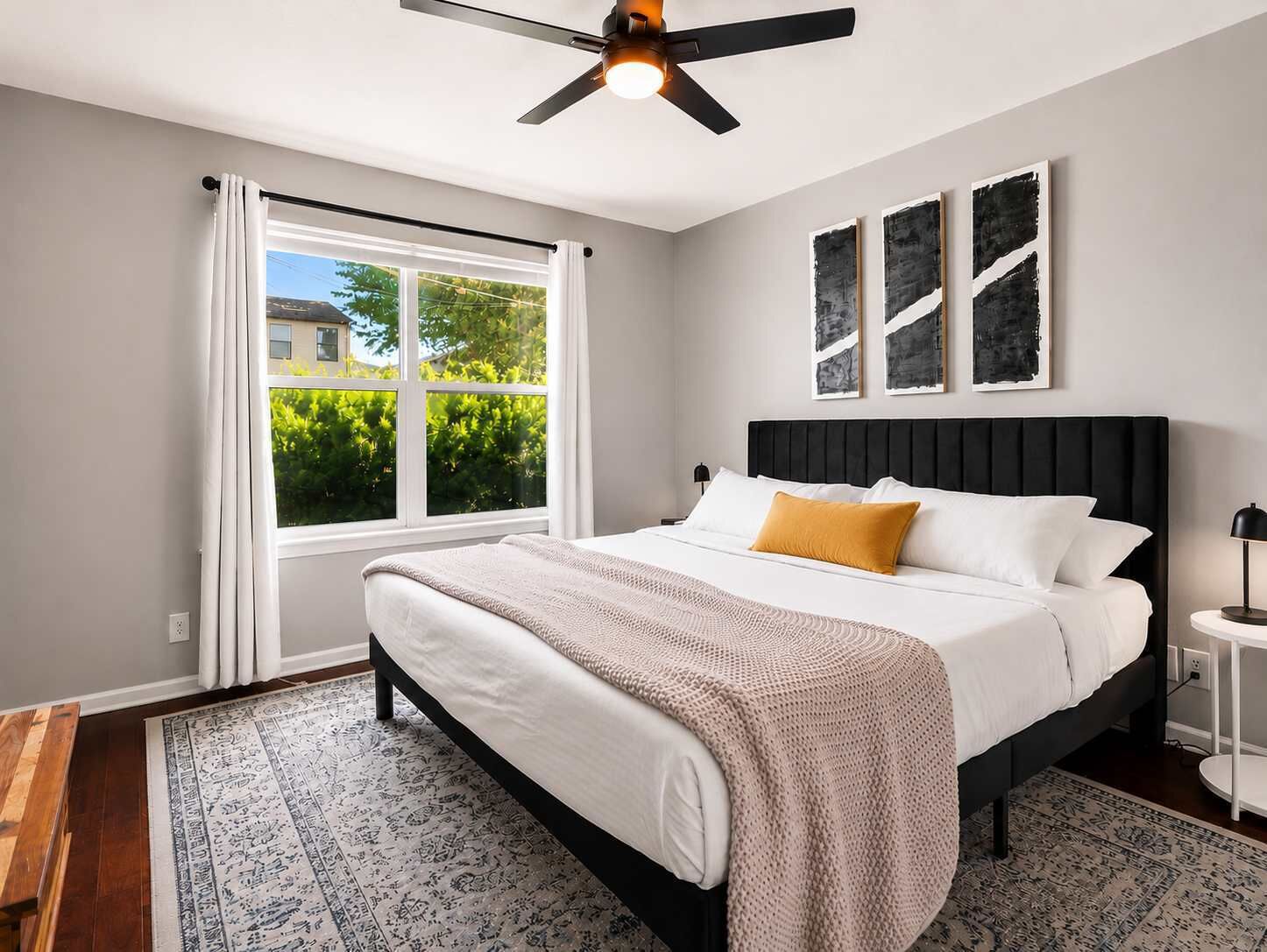 3 habitaciones, tabla de planchar con plancha, wifi y ropa de cama 