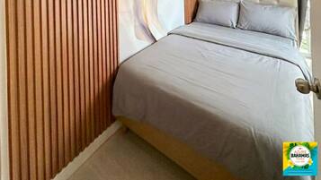 Family Condo, Balcony, City View