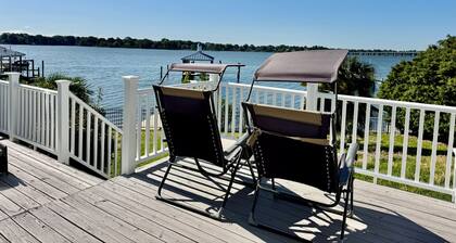 Contemporary 5 BR 4 BA Over 3500 SF Waterfront Direct Access to Chesapeake Bay