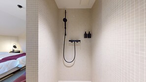 Bathroom - Vrbo Property (Collex-Bossy)