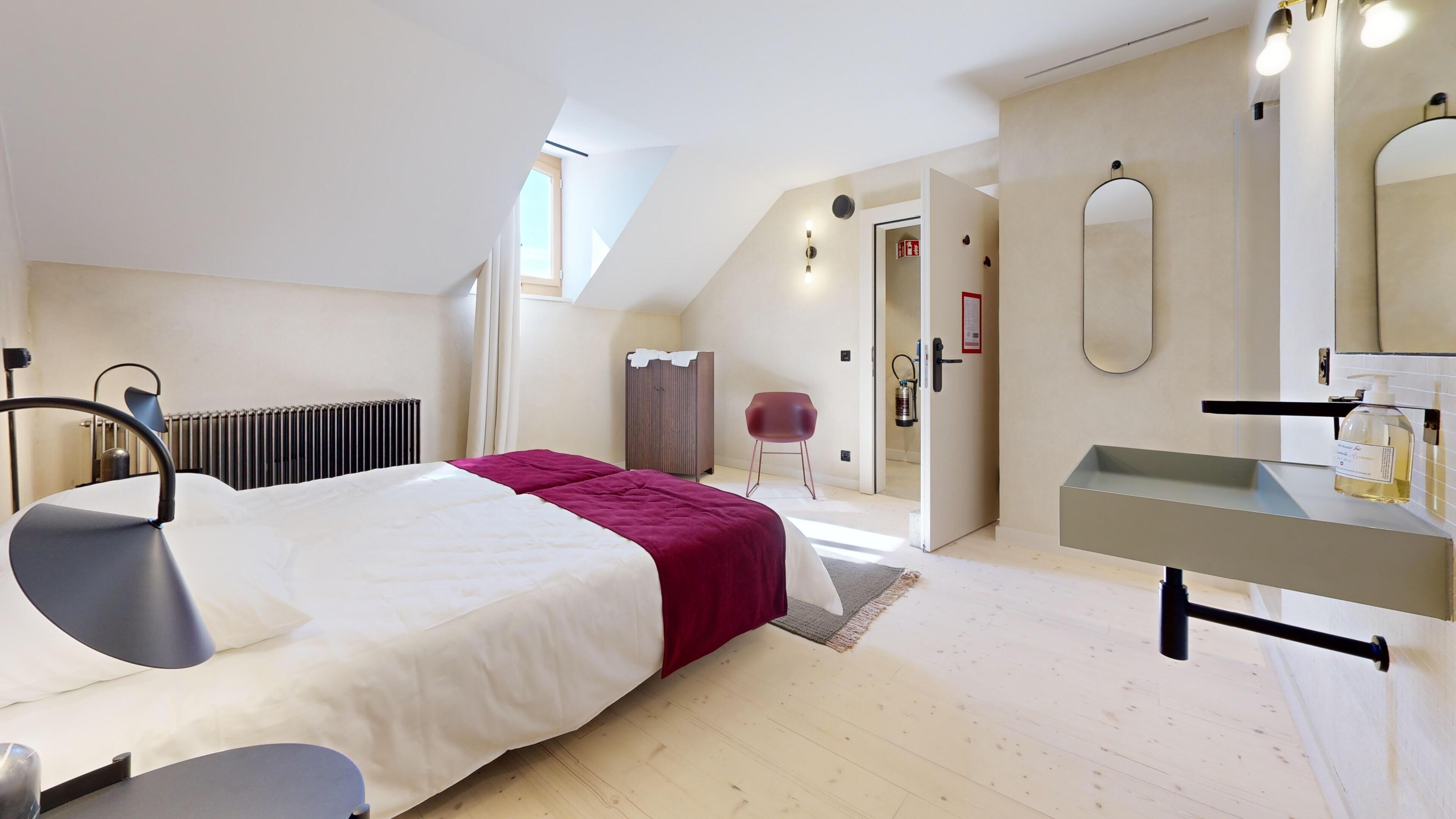 6 Schlafzimmer, Bügeleisen/Bügelbrett, Internetzugang, Bettwäsche
