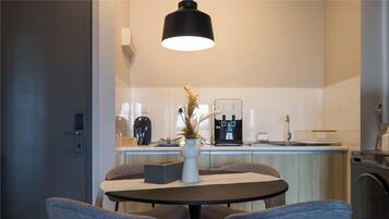 Signature Studio | In-room dining