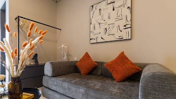 Signature Studio | Living area