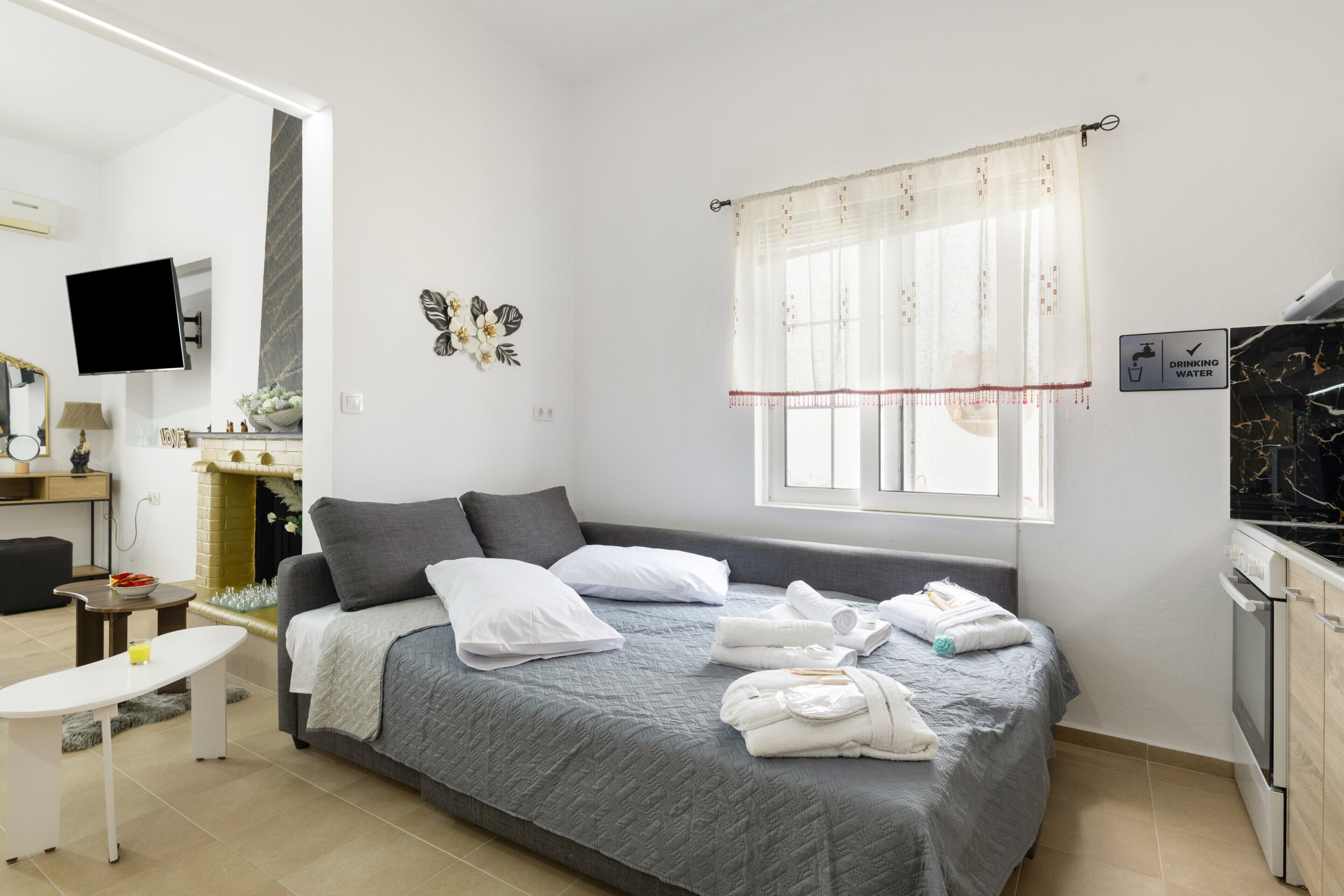 1 chambre, fer et planche à repasser, Wi-Fi, draps fournis