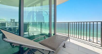 Beachfront 3BR at Phoenix IX! New to the Rental Market!