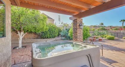 Quiet Home w/ Spacious Yard in Lake Havasu City