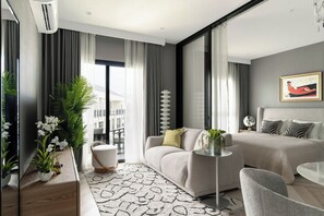 Living area - Legendary Bangtao: Pool View (Choeng Thale)