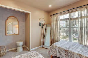 House (3 Bedrooms) | Interior - North AC Inlet Area: Near Beach + Boardwalk (Atlantic City)