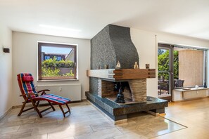 Interior - Vacation apartment Aussichtsreich - spacious with terrace and outdoor fireplace (Lindau (Bodensee))