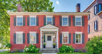 Walkable 3-unit Retreat on Main Street, Waterbury!