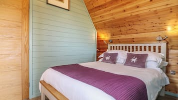 1 quarto, Wi-Fi de cortesia, individualmente decorados